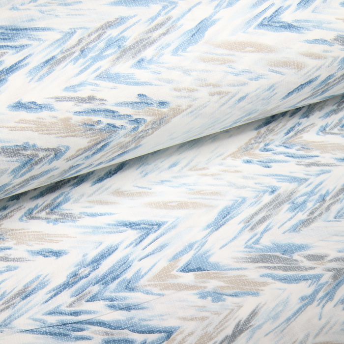 Поплин шир.240см, бежево-синии мазки в форме зиг-зага на белом