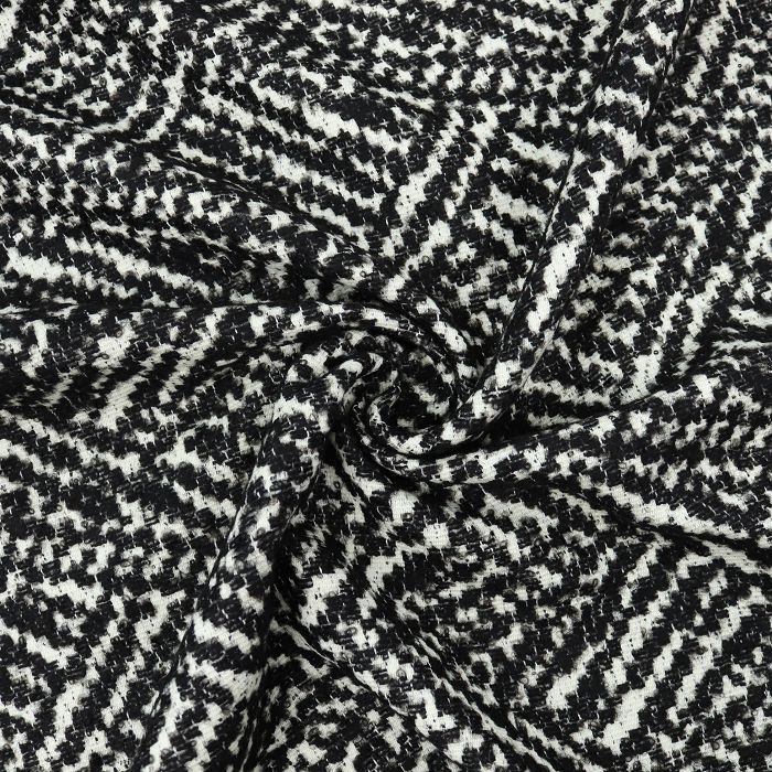 Ткань пальтово-костюмная шир.145см,геометрия черно-белая
